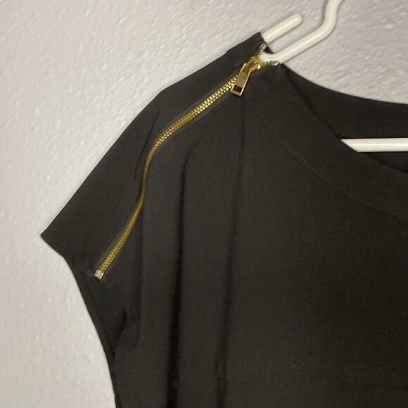 Ann Taylor Black Cap Sleeve with Gold Zipper Detailing Size Large - Picture 5 of 8